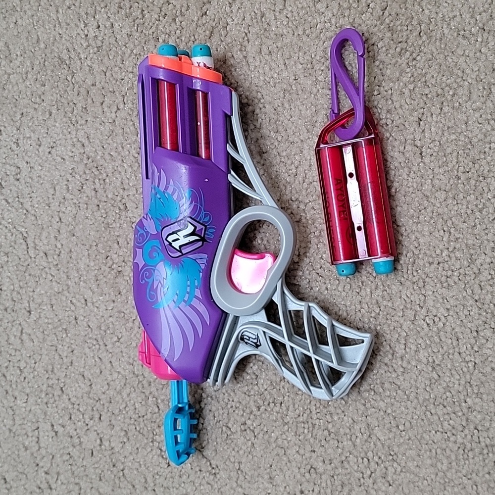 NERF Rebelle Messenger Blaster
